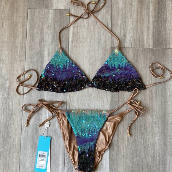 Beach Bunny Other - NEW Beach Bunny Ariel sequin Triangle Bikini Top and bottom in multi color ombré